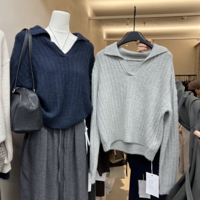 十三行ABOWLAB2025秋冬新款翻领毛衣女显瘦百搭V领针织衫上衣5628