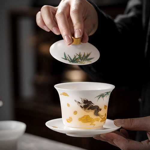 冰种玉瓷功夫茶具套装盖碗茶具前