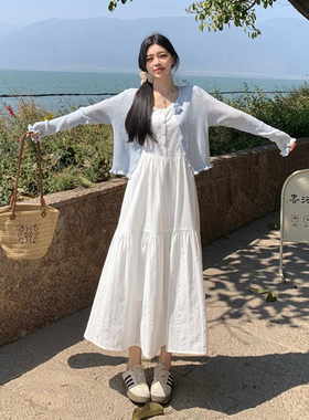 法式温柔风初恋系清纯小白裙海边度假收腰长裙子白色吊带连衣裙女