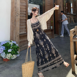 民族风云南旅游穿搭复古黑色碎花吊带连衣裙长裙针织开衫 两件套装