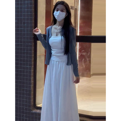 韩系温柔风白色吊带连衣裙套装女