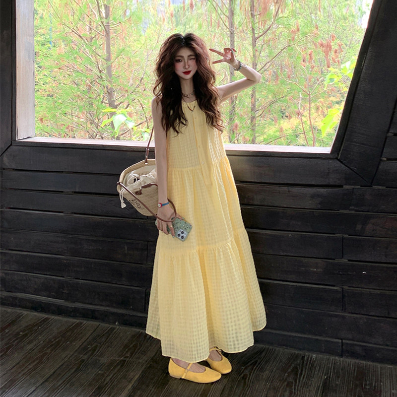 多巴胺绝美裙黄色格子连衣裙长裙女夏海边度假旅游穿搭宽松背心裙