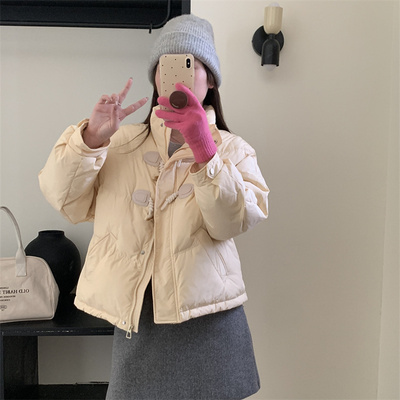 花栗鼠小姐短款牛角包立领羽绒服