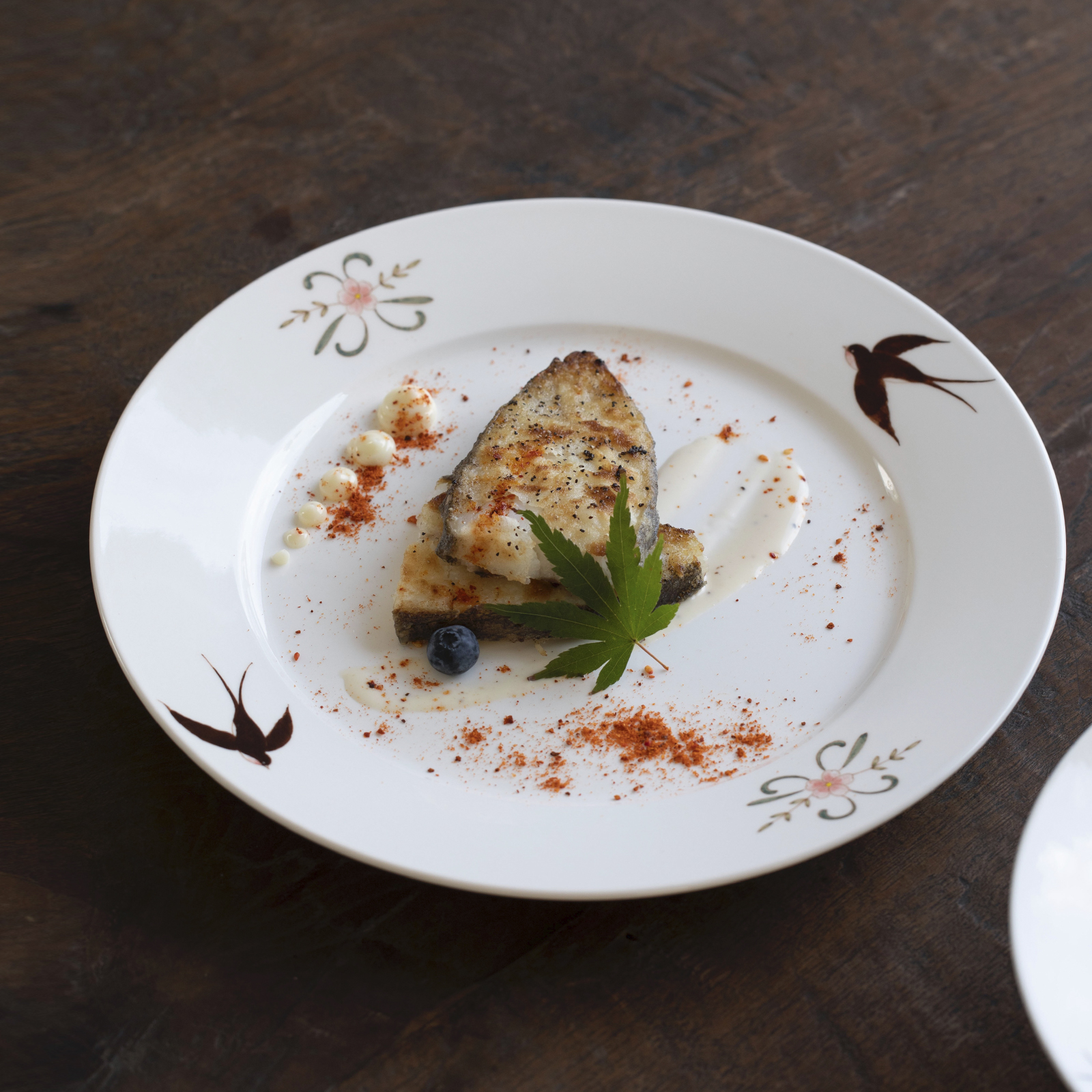 曼叙手绘陶瓷釉下彩盘子