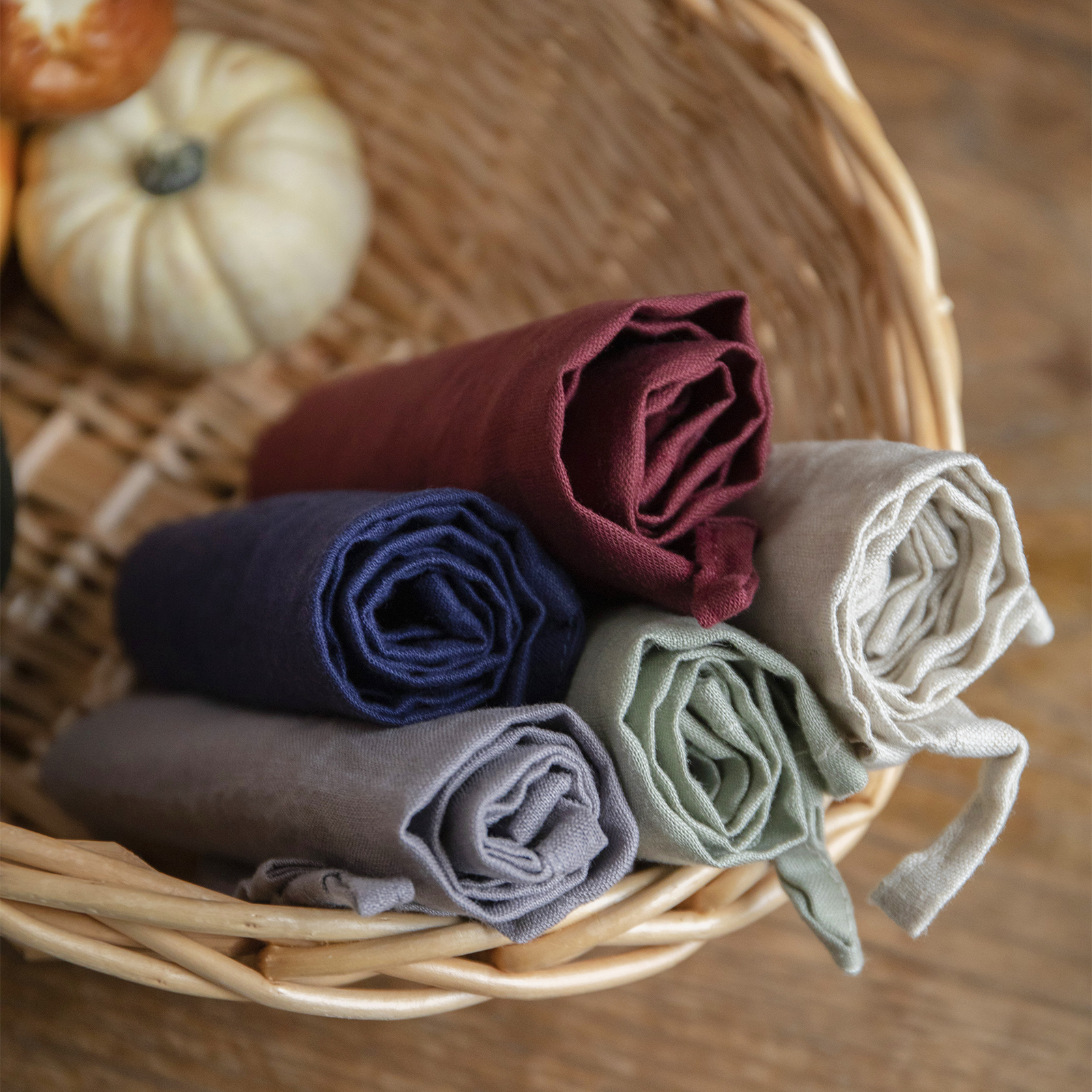 曼叙亚麻餐巾日式简约西餐餐垫餐桌盘垫隔热家用高级感布艺餐巾垫