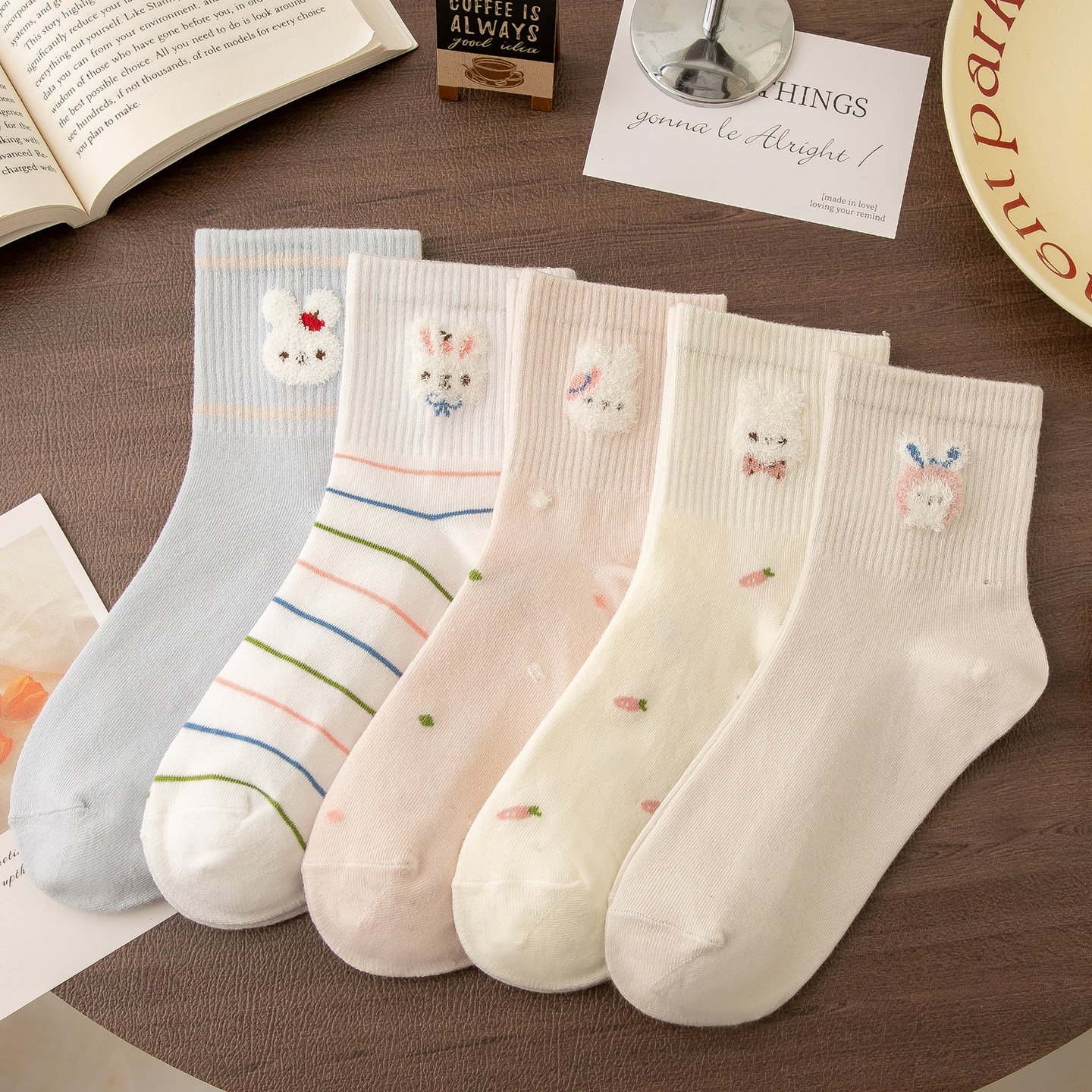 袜子女秋季新款中筒袜精梳棉ins潮可爱卡通兔子百搭学生运动袜子,女士内衣/男士内衣/家居服,中筒袜,淘宝优惠券,粉丝福利购,淘宝优惠卷