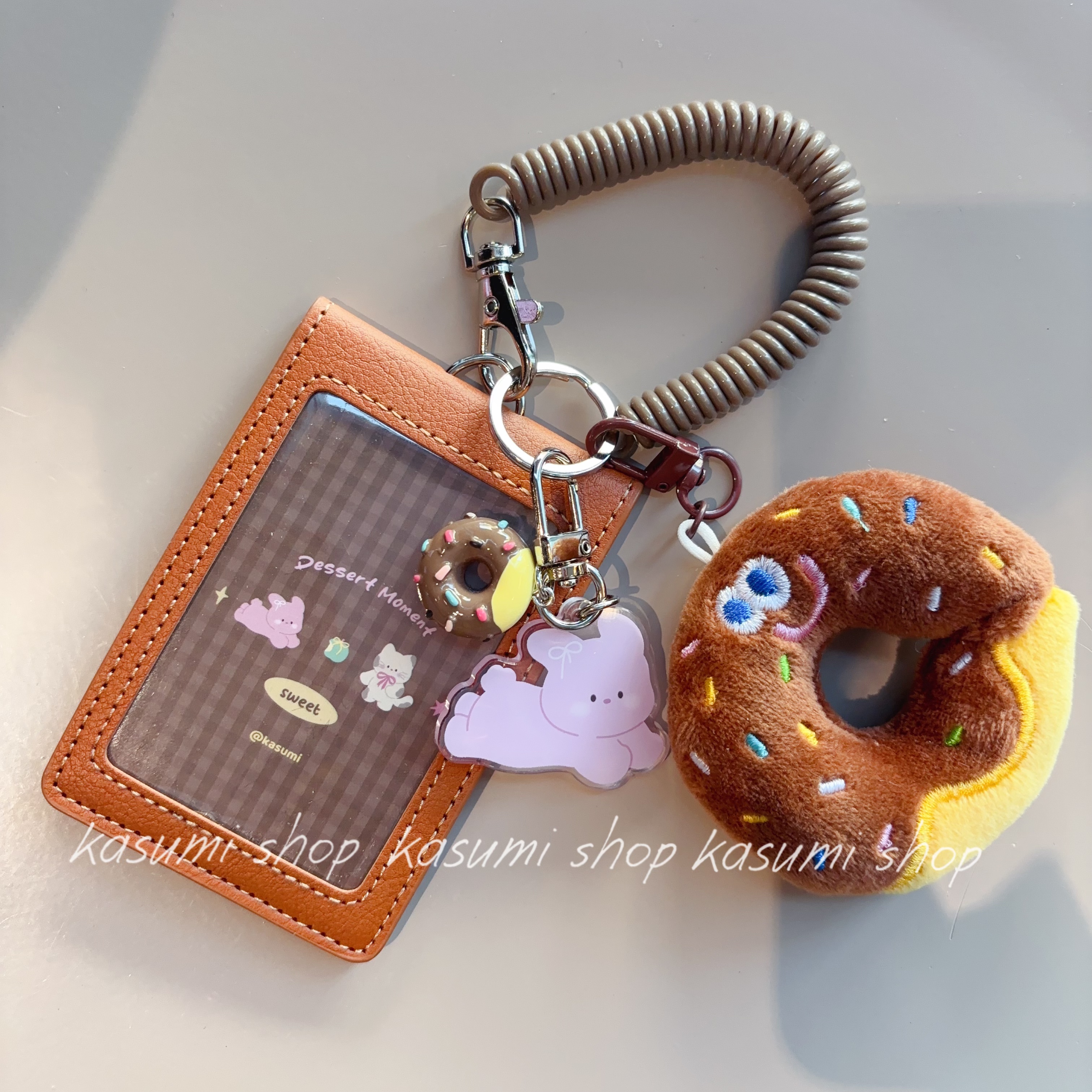 原创小狗小猫甜甜圈挂绳皮质双卡位防干扰公交饭卡追星工牌证件套