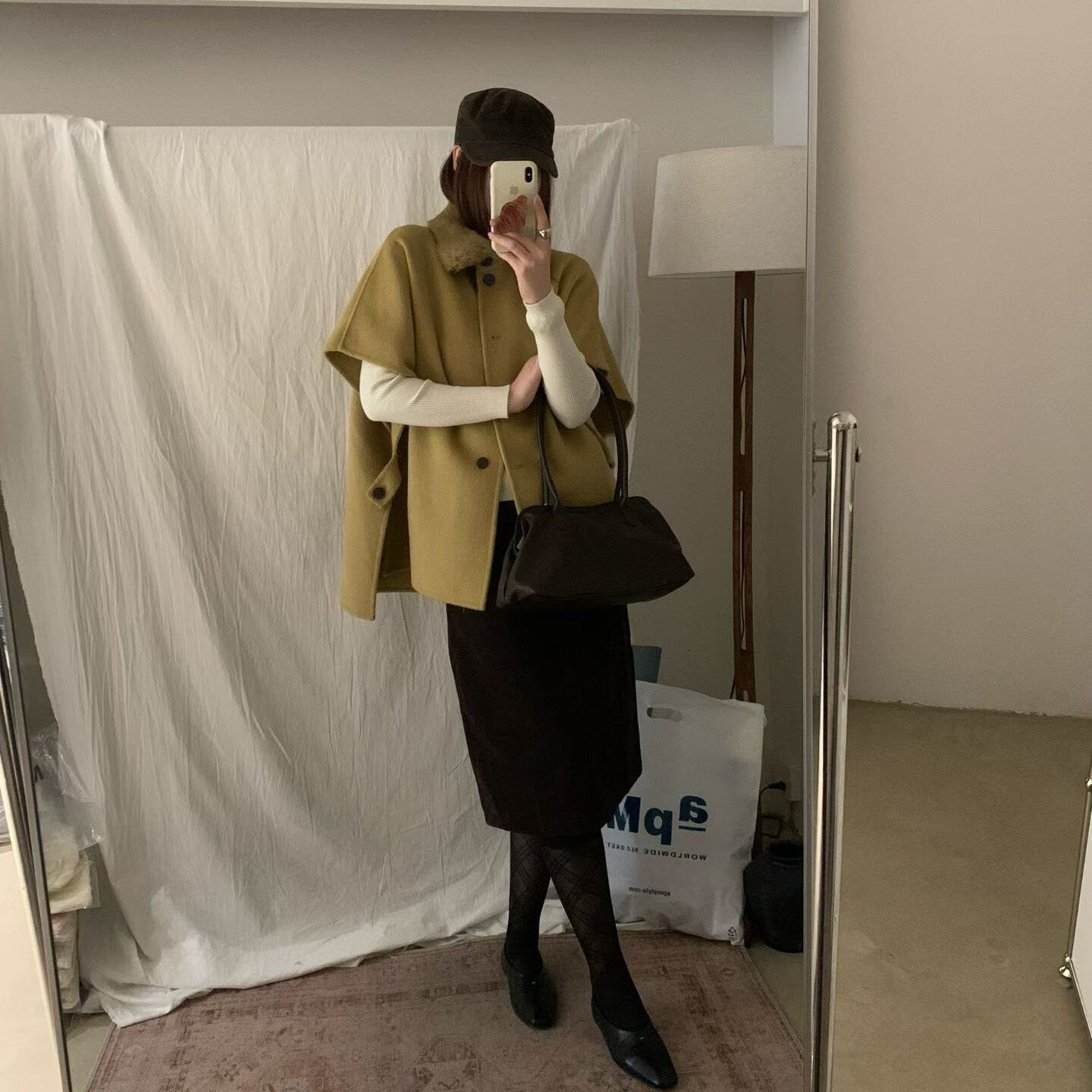 双面呢羊毛绒毛领斗篷大衣女冬季宽松保暖外套宽松型毛呢大衣纯色