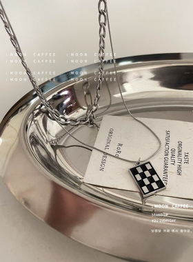 欧美钛钢设计感棋盘格套装两条装性冷淡风项链锁骨链叠戴毛衣链女