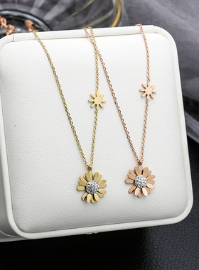 【钛钢】韩版小雏菊项链 ins小众设计网红森系轻奢锁骨链项链饰品
