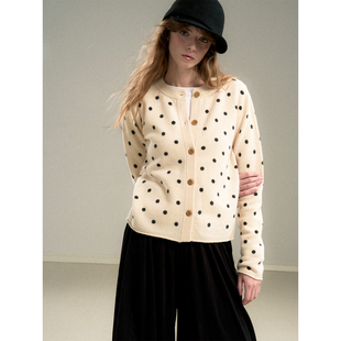 针织小圆领毛衣女秋冬 羊毛复古撞色波点卷边开衫 Cycle Document