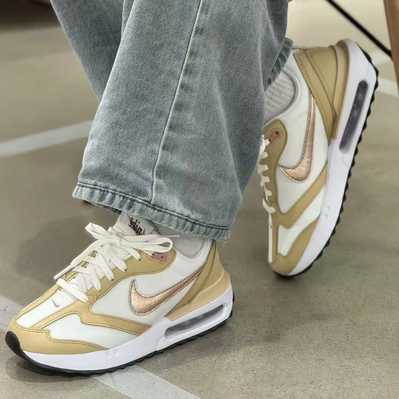 耐克女鞋Max气垫缓震运动鞋轻便透气慢跑鞋复古休闲鞋FZ4239-100