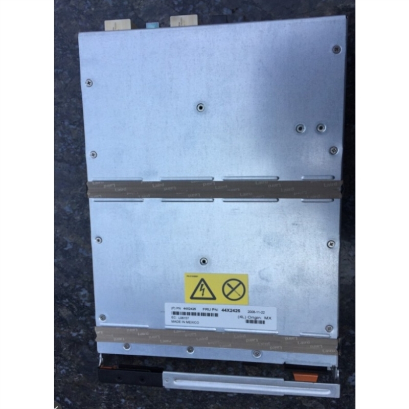 拍前询价IBM DS4700 70A控制器44X2423 9M5896 上海现