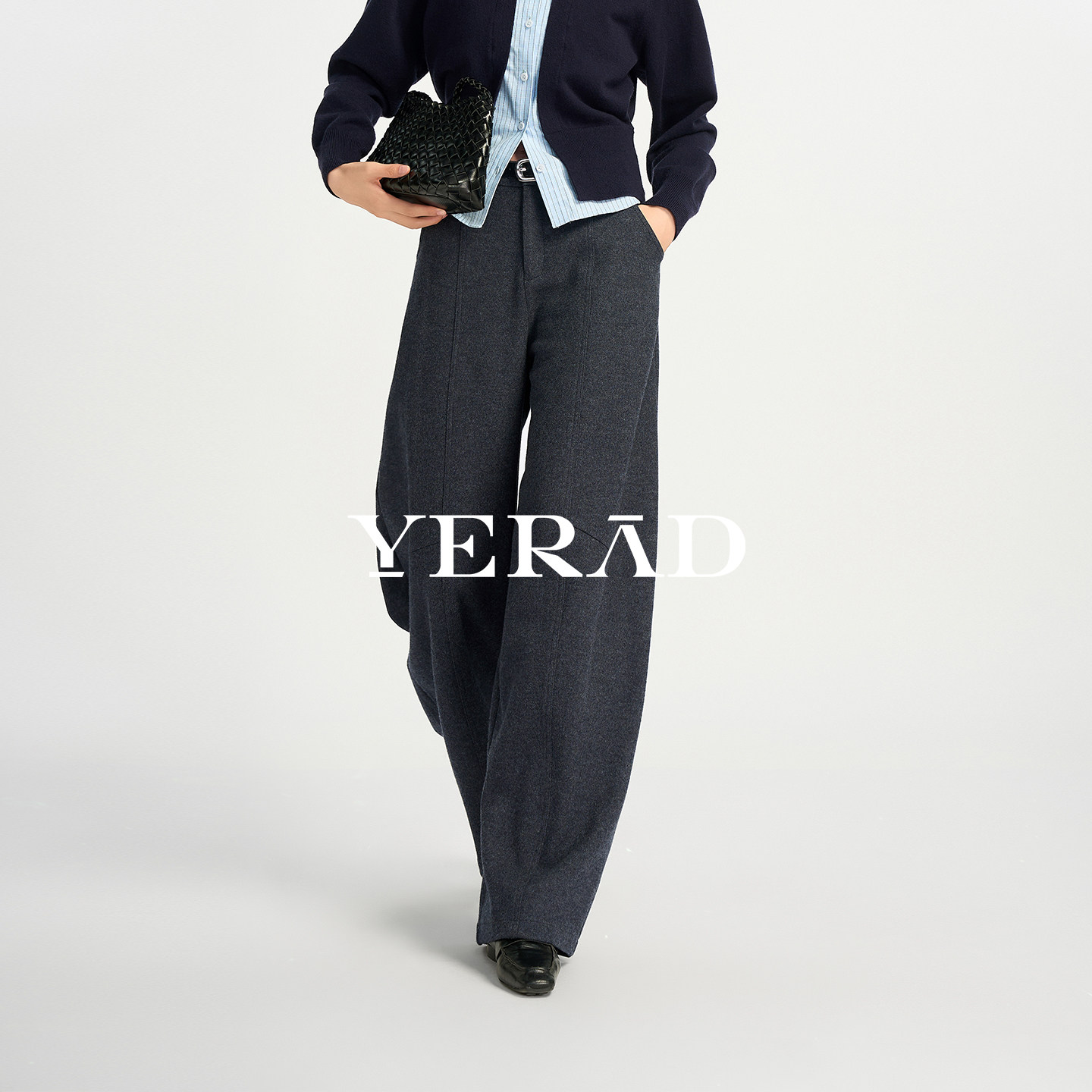 娅丽达茧型毛呢阔腿裤女冬宽松休闲女裤子2026新款显瘦拖地弯刀裤