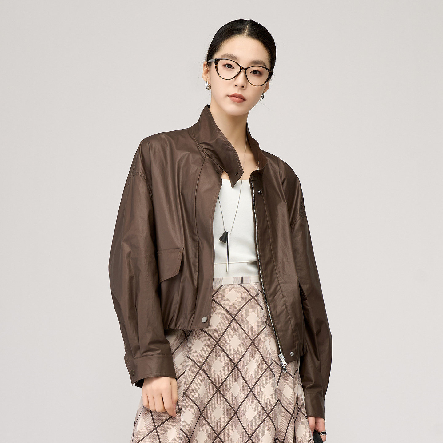 娅丽达巴恩风色复古仿皮衣外套女2026春季新款工装宽松短款夹克,女装/女士精品,常规大码外套,淘宝优惠券,粉丝福利购,淘宝优惠卷