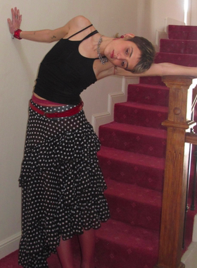 AXIS OF 弗拉明戈 黑白波点显瘦多穿法不规则修身蓬蓬半身裙子