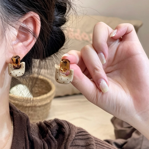 复古咖色波点方形耳钉小众设计秋冬高级感耳环女轻奢气质撞色耳饰