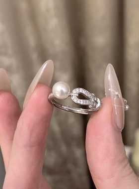 银色锆石马蹄珍珠戒指女款小众设计冷淡风食指戒个性时尚百搭指环