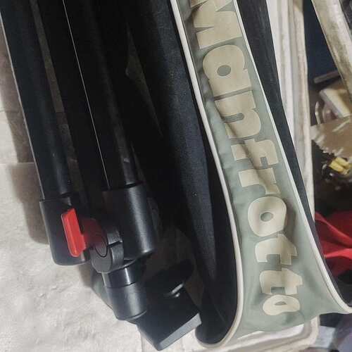 议价曼富图Manfrotto 三脚架 718B可维修