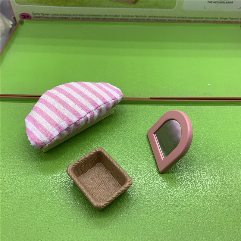 正品日本森贝尔家族过家家玩具公仔动物玩偶 椅子+篮子+镜子