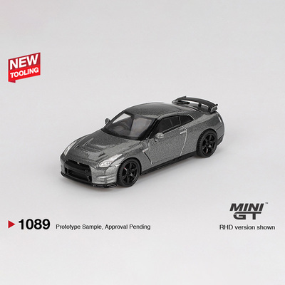 MINIGT 1:64 尼桑GTR GT-R 2013 NISMO R35 CRS合金汽车模型 1089