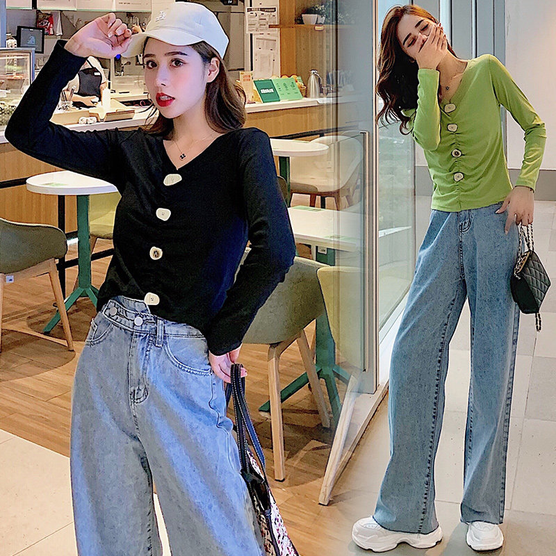 实拍V领纽扣修身打底针织上衣浅蓝阔腿牛仔裤2025秋季韩版套装女