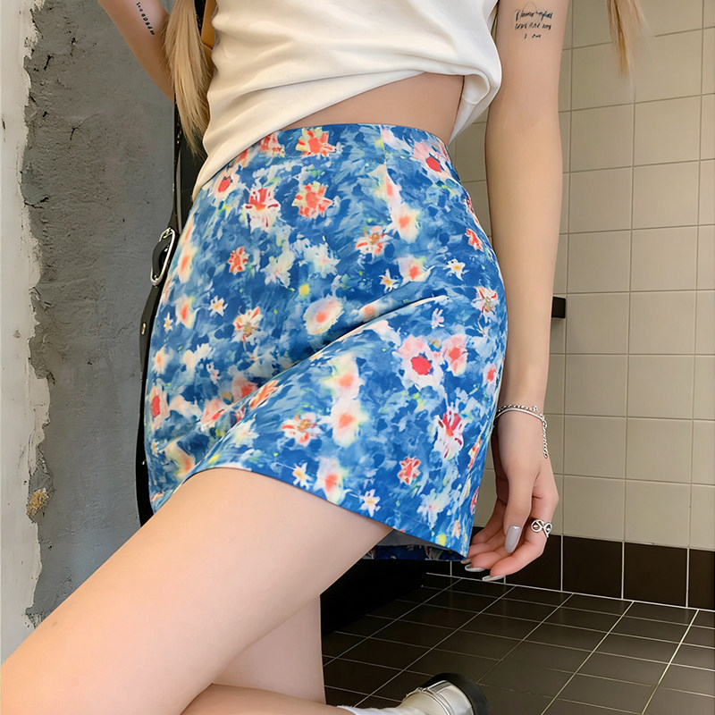 实拍蓝色碎花半身裙女夏短裙包臀裙a字裙半裙海岛绝美多巴胺裙子