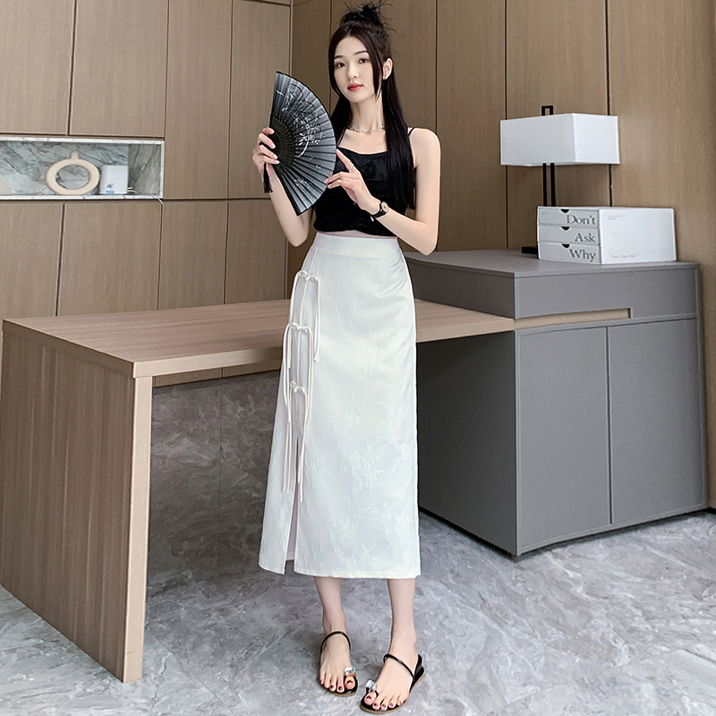 实拍新中式半身裙中长款女2025新款春夏国风盘扣开叉一步包臀裙子
