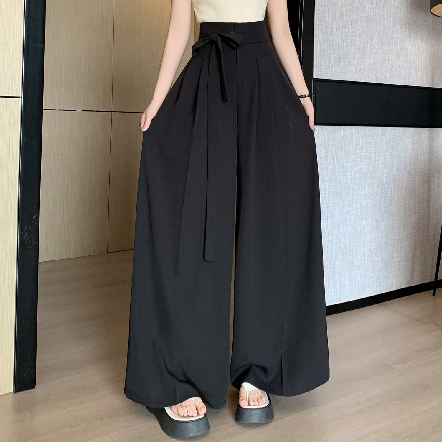 实拍西装阔腿裤女2026春夏垂感显瘦高腰窄版直筒休闲大裤脚拖地裤