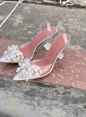 包头凉鞋女2025新款春夏法式尖头蝴蝶结美水晶钻透明细粗高跟外穿