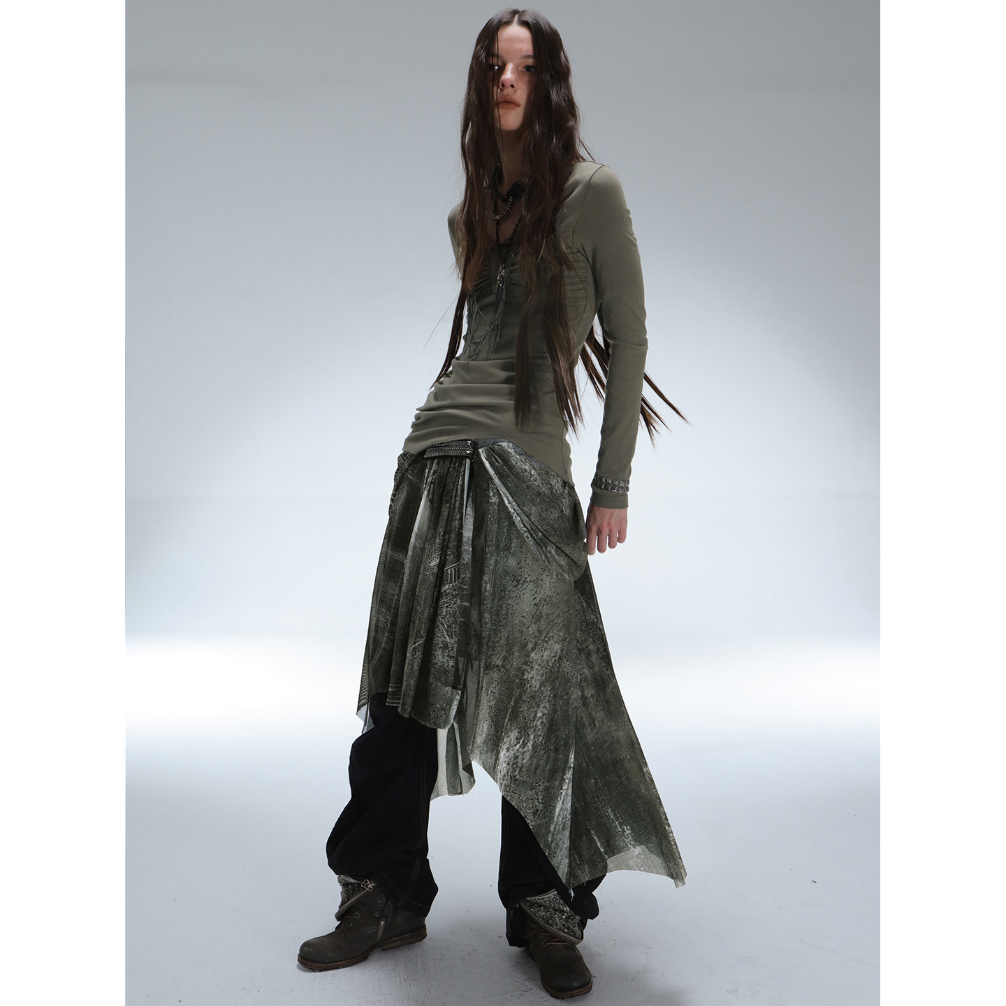 DoublePunch秋冬四季原创神秘古堡数码印花垂坠网纱叠穿半身裙,女装/女士精品,半身裙,淘宝优惠券,粉丝福利购,淘宝优惠卷