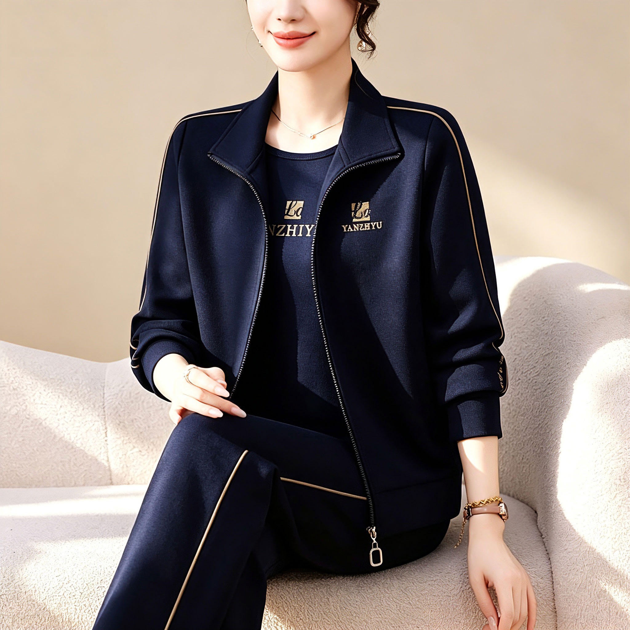 中老年妈妈运动服女2026秋季三件套大码时尚开衫外套时尚休闲套装