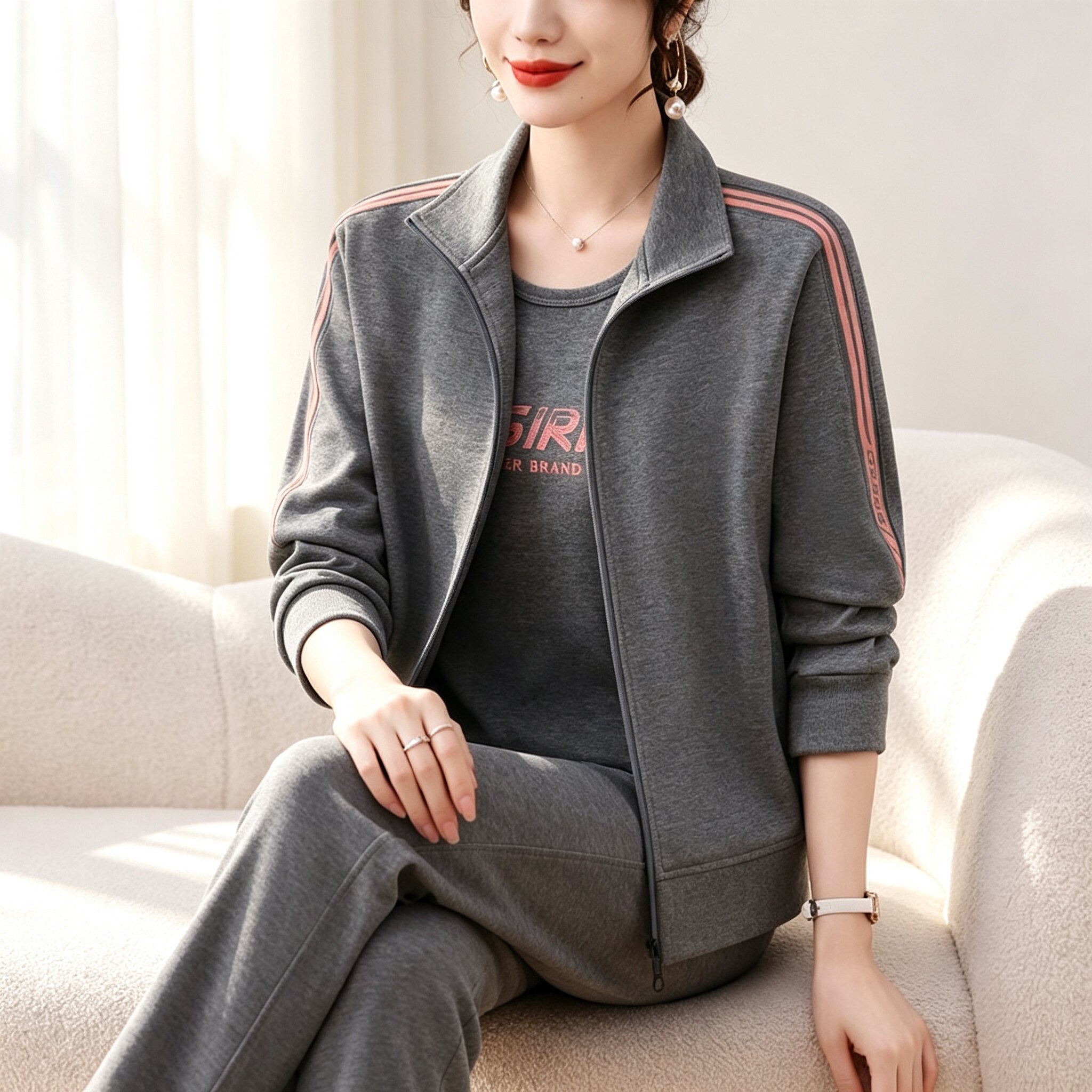 中老年妈妈运动套装女秋季三件套奶奶大码减龄跑步开衫印花休闲服