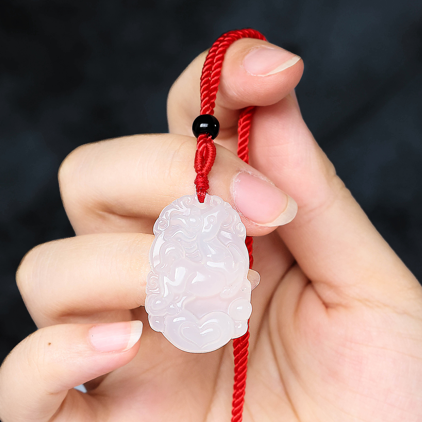 天然白玉髓吊坠十二生肖玛瑙鼠牛虎兔龙蛇马羊猴鸡狗猪男女款挂件