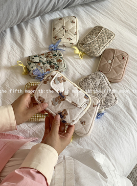 thefifthmoon可爱卡通碎花绗缝多功能收纳包整理包证件包零钱包