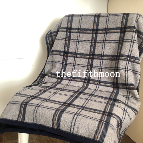 法兰绒摇粒绒温暖厚实毛毯