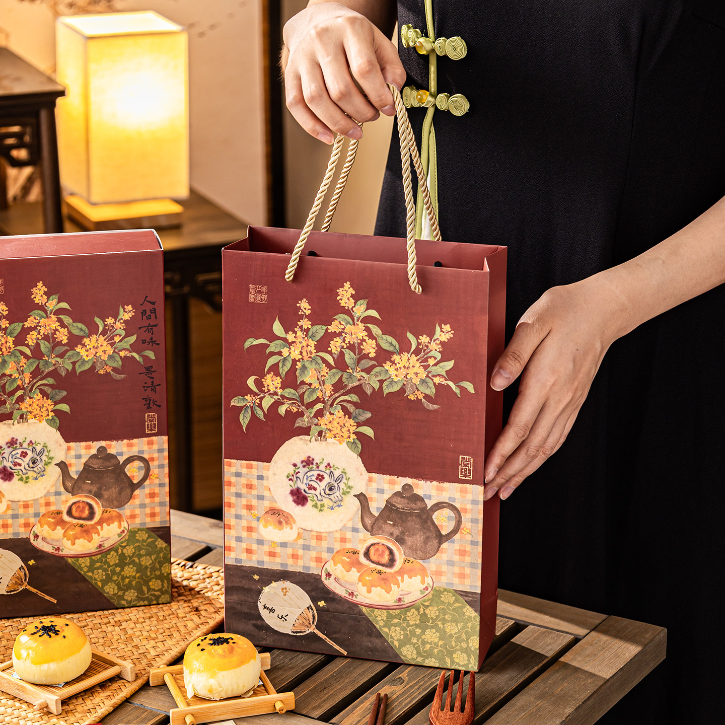 新款蛋黄酥包装盒6粒8粒送礼品手提袋中秋打包流心月饼空盒子