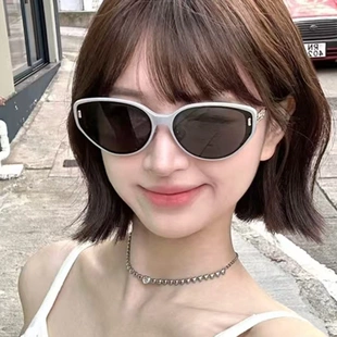 2025新款老钱风白边猫眼复古墨镜女高级感防紫外线太阳镜高级感潮