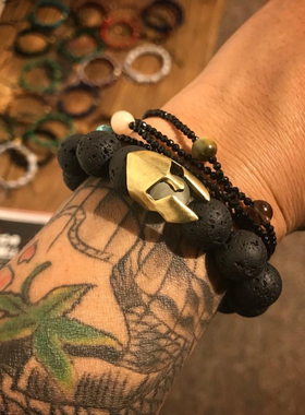 小众设计面具火山石手链