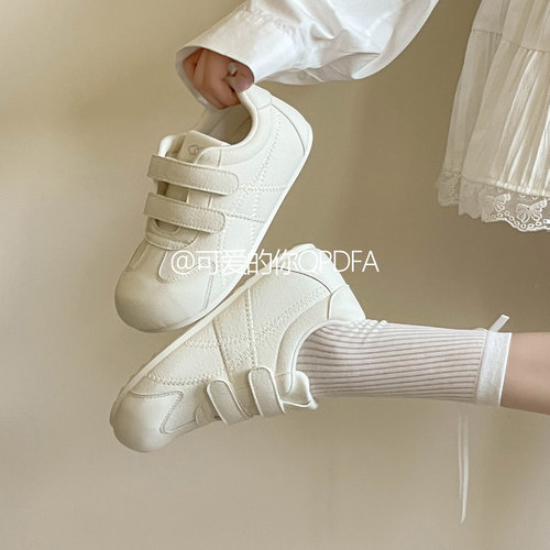 可爱的你 魔术贴小白鞋子女2026秋季新品女鞋运动休闲板鞋德训鞋