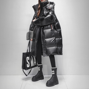 白鸭绒加厚外套 新款 久拉拉黑色亮面连帽羽绒服女中长款 2025冬季