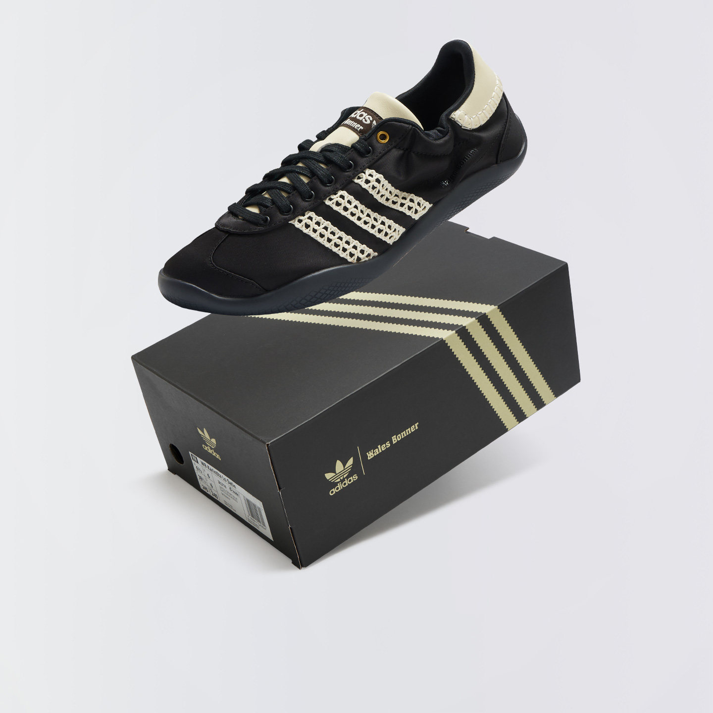 Adidas/阿迪阿斯 Karintha Lo Satin x WB联名男女休闲鞋IH7259