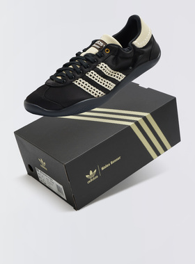 Adidas/阿迪阿斯 Karintha Lo Satin x WB联名男女休闲鞋IH7259