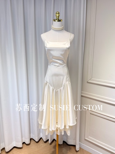 定制设计款法式复古缎面蕾丝拼接吊带收腰褶皱A摆度假生日礼服裙