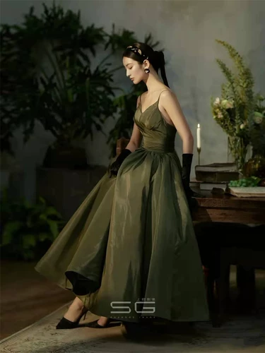 Ретро мини-юбка, свадебное платье для влюбленных, эффект подтяжки