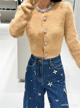 SELF   STRIDE  新款钻饰圆领奶黄色甜美短款开衫上衣