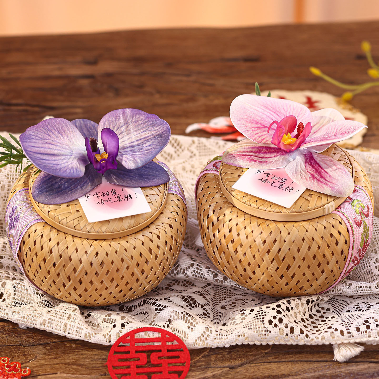 新中式蝴蝶兰结婚喜糖盒订婚摆件布置装饰结婚婚礼伴手礼竹篮礼盒