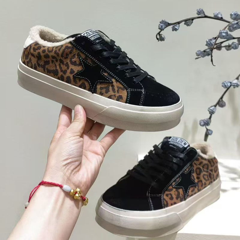 晶品晶典2025年冬季新款欧洲站厚底真皮系带休闲板鞋棉鞋女鞋8857