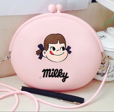 卡通风休闲单肩儿童斜挎包