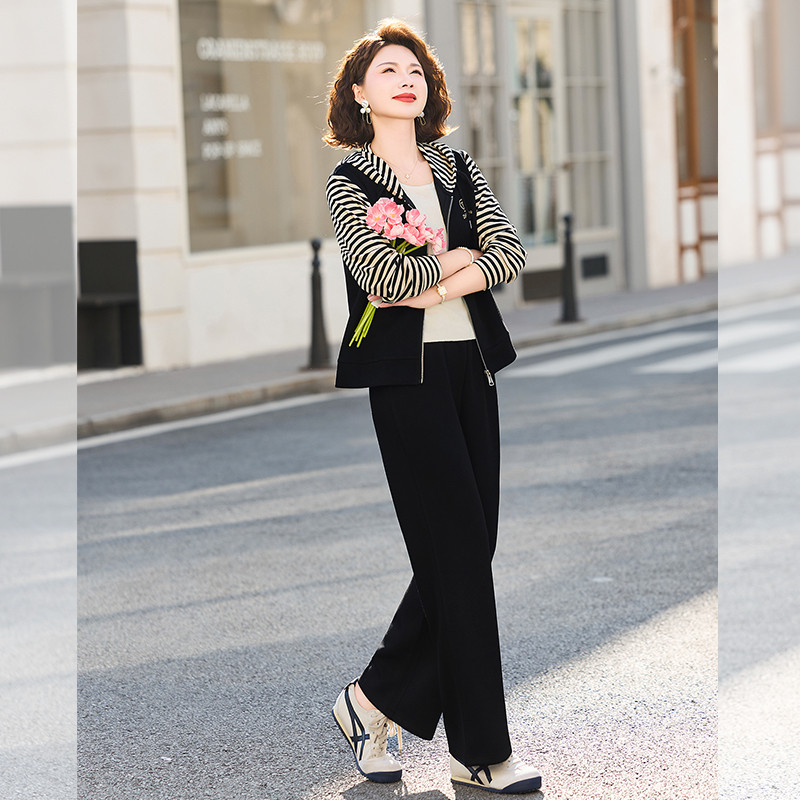 中年妈妈春装外套洋气上衣中老年人贵夫人运动服套装女春秋两件套